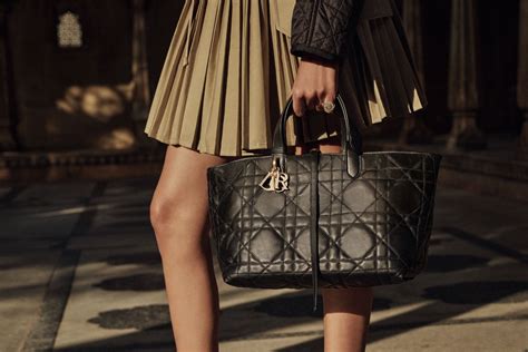 The New Dior Toujours Bag Will Elevate Your Everyday Look